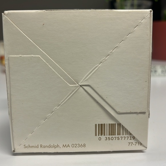 Vintage Hummel Christmas Ornament 1992 - Picture 3 of 9